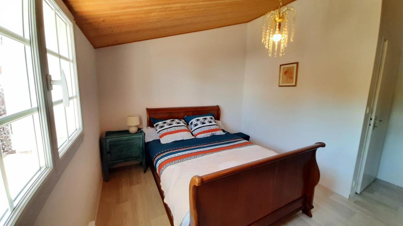 Charmante Maison De Ville Avec Jardin - 2 Chambres - 5 Pers Сен-Жан-де-Мон Екстериор снимка